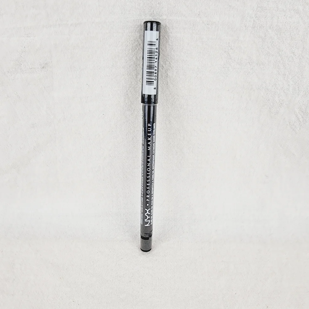 LAST ONE 🔥NYX Cosmetics Slide On Pencil eyeliner